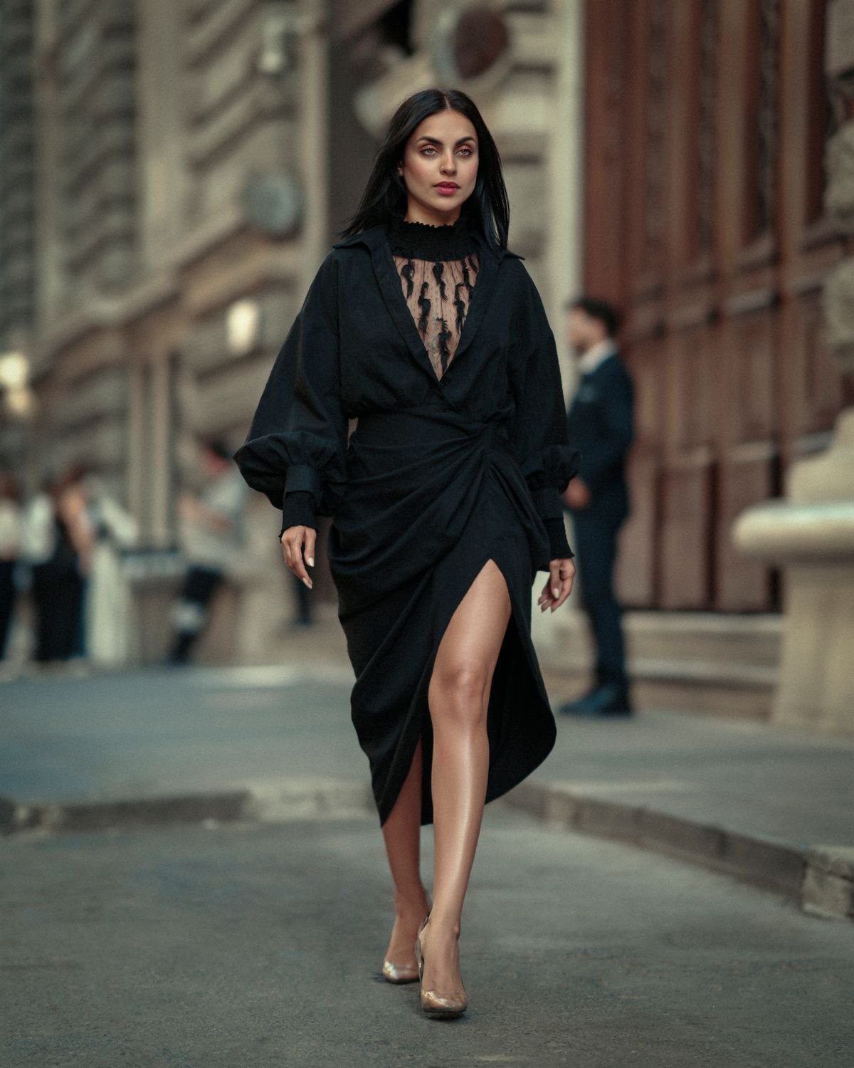 Elowen Puff-Sleeve Midi Dress — Look 2