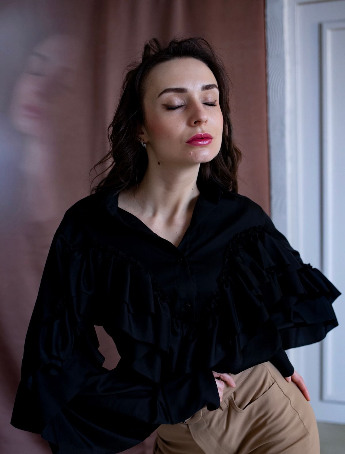 Rosalind Puff-Sleeve Blouse — Look 1